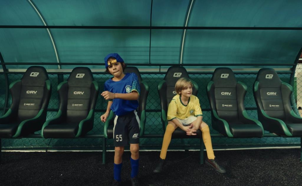 Nesk Only apresenta o EP “Estilo Brasileiro” e o videoclipe da faixa-título