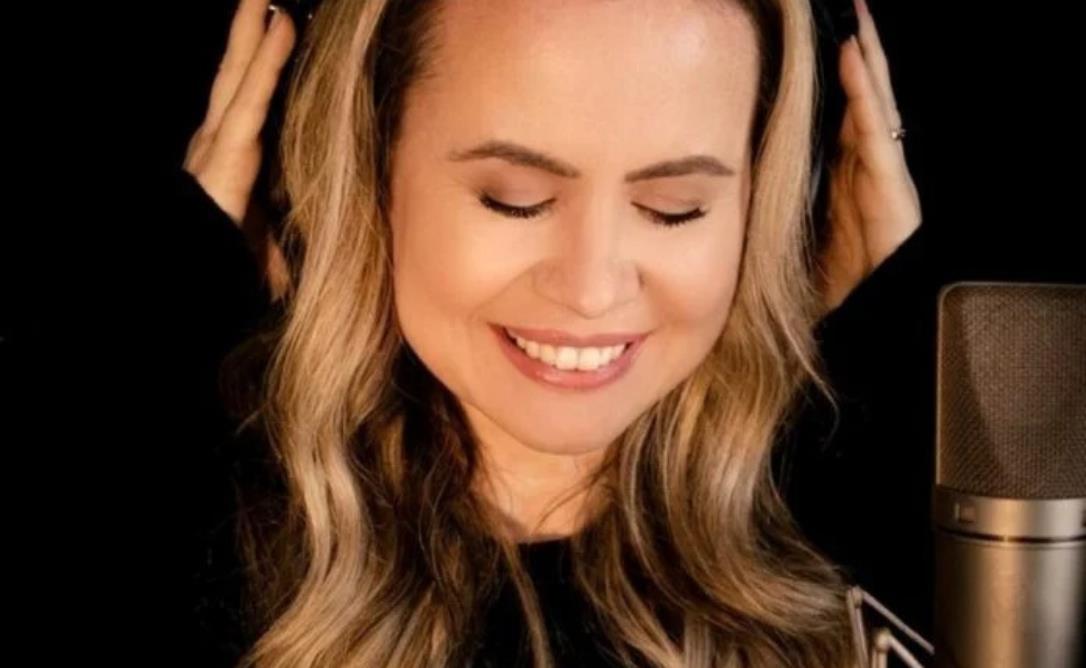 Anayle Sullivan lança “Grandes Coisas”, canção de fé que atravessa gerações
